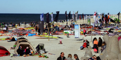 Wind stoppt Sylter Windsurf Worldcup am Brandenburger Strand