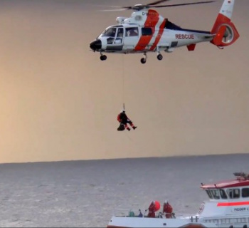 Offshore Helicopter & Pidder Lüng üben Rettung vor Sylt