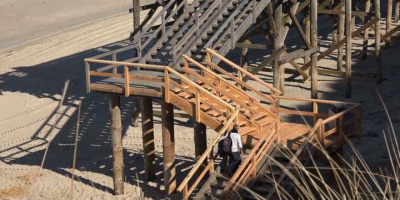 Die Strandplattform in Kampen hat eine neue Treppe