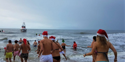 An Weihnachten sprangen 150 Mutige in die Nordsee vor Sylt