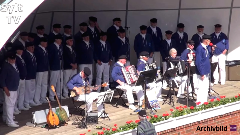 Sylter Shanty Chor in der Musikmuschel