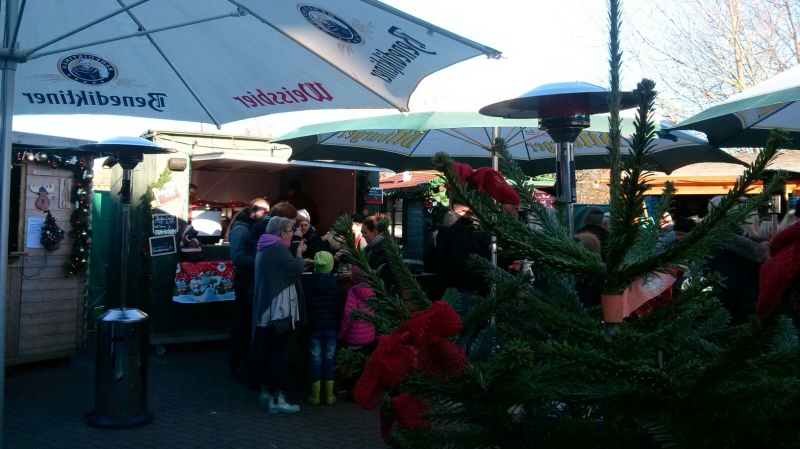 Der Weihnachtsmarkt Jööltir ön Muasem in Morsum
